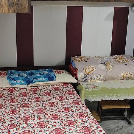 Peaceful Stay 1 Bhk Appartment Нью-Дели Экстерьер фото