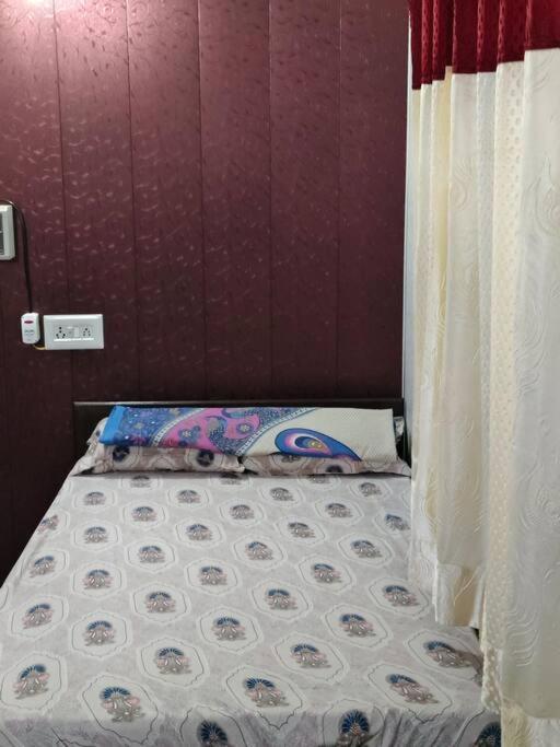 Peaceful Stay 1 Bhk Appartment Нью-Дели Экстерьер фото